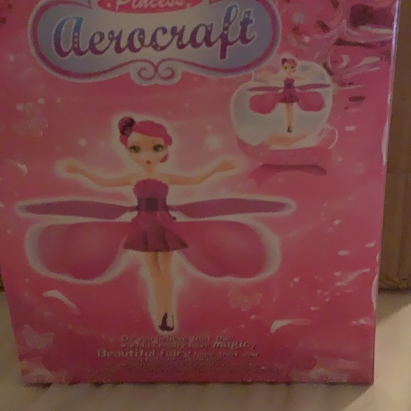 Motion princess with hand movements - Picture 4 of 6